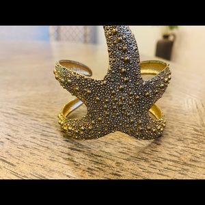 Textured Gold Starfish Cuff 2.5x1.5"